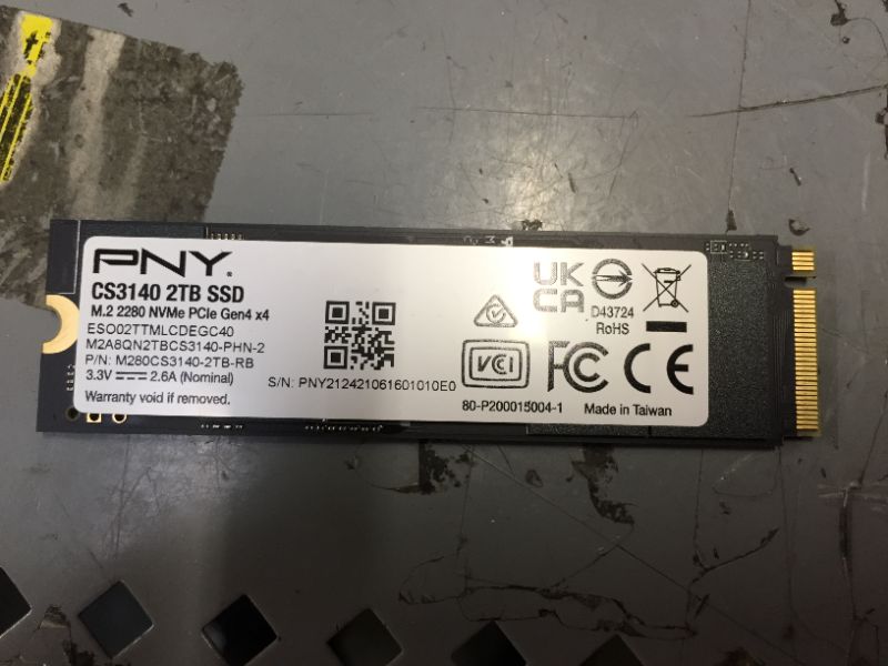 Photo 3 of PNY XLR8 CS3140 2TB M.2 NVMe Gen4 x4 Internal Solid State Drive (SSD) - M280CS3140-2TB-RB?
