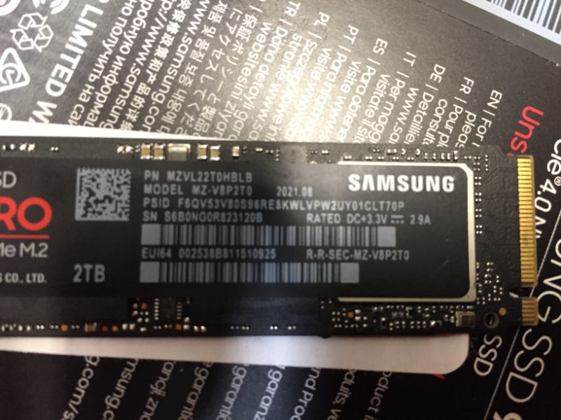 Photo 6 of Samsung 980 PRO SSD 2TB PCIe NVMe Gen 4 Gaming M.2 Internal Solid State Hard Drive Memory Card, Maximum Speed, Thermal Control, MZ-V8P2T0B
