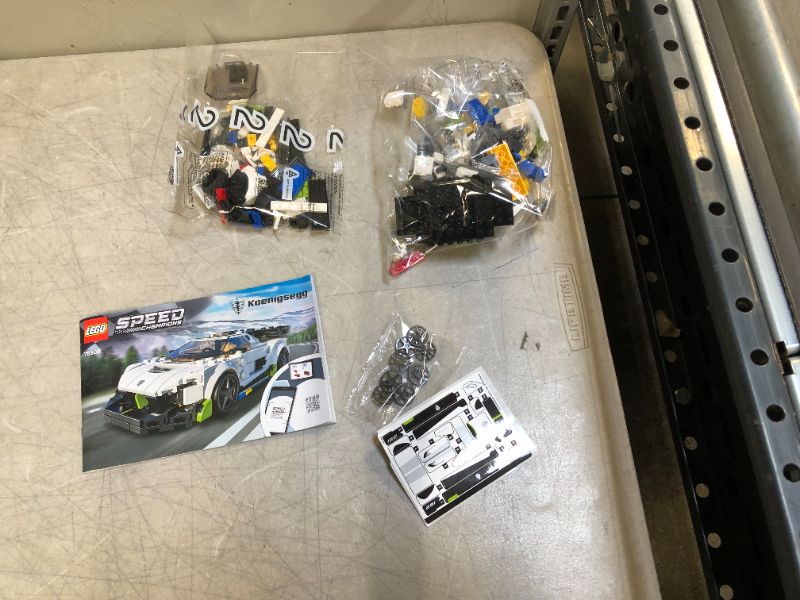 Photo 2 of LEGO Speed Champions Koenigsegg Jesko 76900 Building Toy for Kids and Car Fans; New 2021 (280 Pieces)
