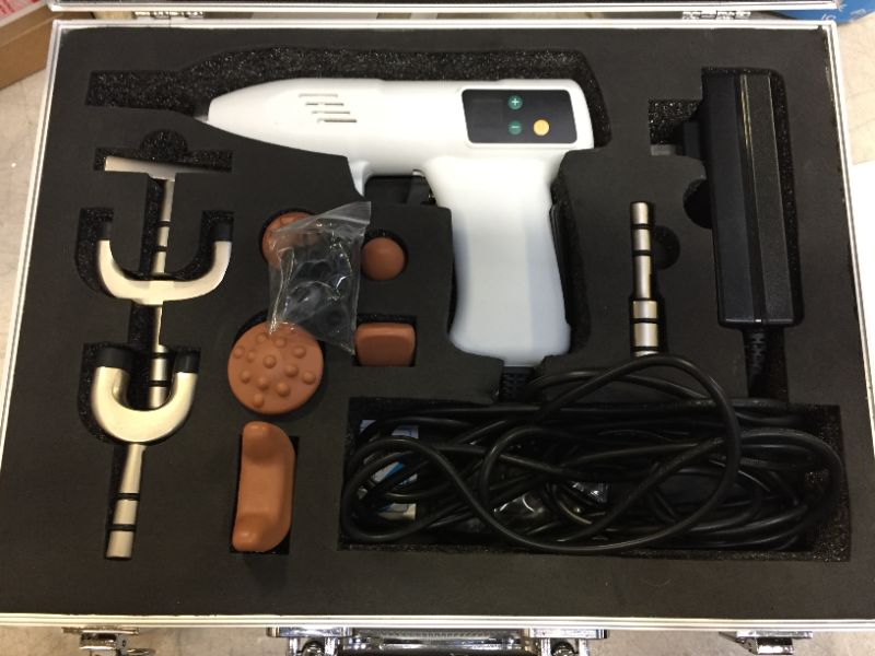 Photo 2 of Chiropractic Adjusting Chiropractic Gun Electric Smart Chiropractic Gun Bone Setting Gun Built-in Heat Dissipation Bone Setting Massager 5 Interchangeable Functional Heads + 5 Massage Heads
