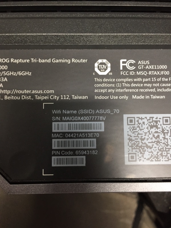 Photo 3 of ASUS ROG Rapture WiFi 6E Gaming Router (GT-AXE11000) - Tri-Band 10 Gigabit Wireless Router, World's First 6Ghz Band for Wider Channels & Higher Capacity, 1.8GHz Quad-Core CPU, 2.5G Port, AURA RGB
