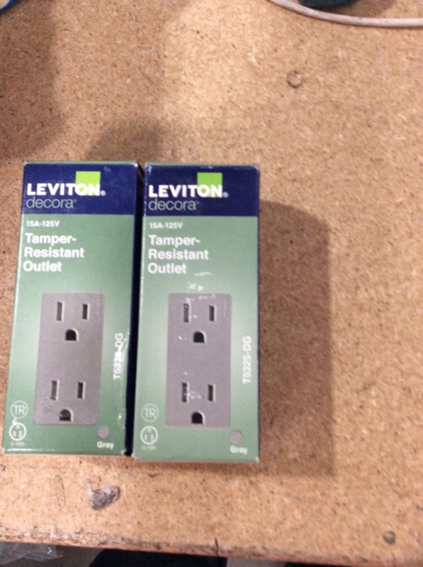 Photo 2 of 6 Leviton 3001289 5-15R Decora 15A 125V Duplex Gray Outlet
