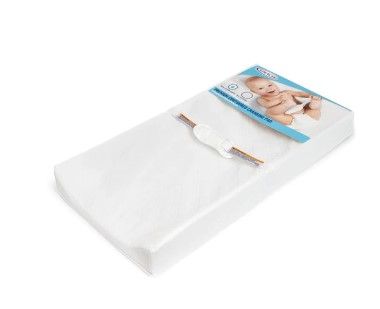 Photo 1 of 32" x 17" Graco Premium Contoured Changing Pad White Model 06810-500-DL