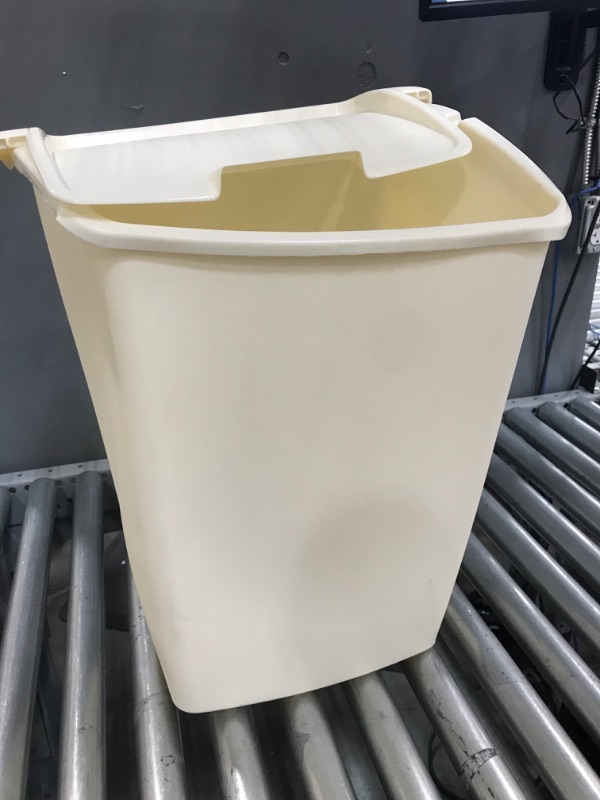 Photo 1 of 13 Gallon Trash Can *Minor Damage*