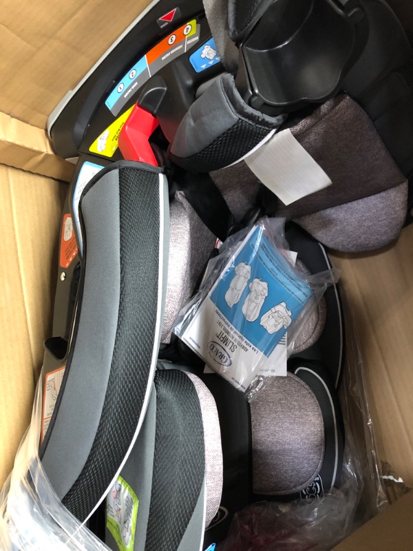 Photo 2 of Graco SlimFit 3-in-1 Convertible Car Seat Saves Space in Your Back Seat Darcie
