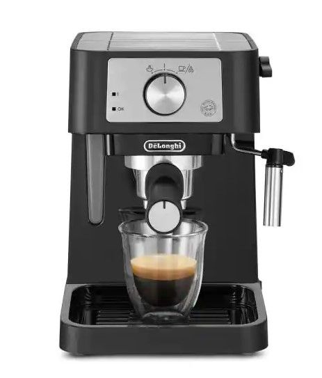 Photo 1 of 
DeLonghi
De'Longhi Stilosa Black and SS 15-Bar Pump Espresso Maker