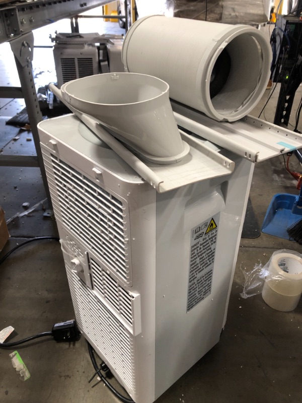 Photo 4 of ***PARTS ONLY***  TURBRO Greenland 10,000 BTU Portable Air Conditioner, Dehumidifier and Fan, 3-in-1 Floor AC Unit for Rooms up to 400 Sq Ft, Sleep Mode, Timer, Remote Included (6,000 BTU SACC)

