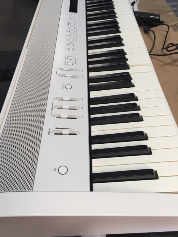 Photo 5 of **SOME KEYS STICK** Roland FP-60X Digital Piano - White
