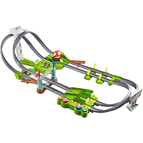 Photo 1 of Hot Wheels Mario Kart Circuit Track Set with 1:64 Scale Die-Cast Kart Replica Ages 3 and Above 