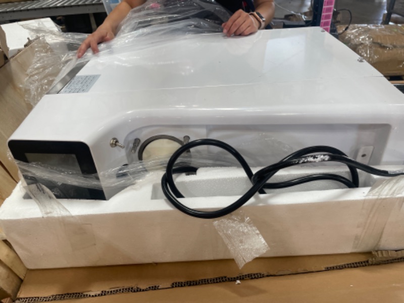 Photo 1 of ***PARTS ONLY*** VEVOR Commercial Soft Serve Ice Cream Maker Frozen Yogurt Machine 10-20L/H White
