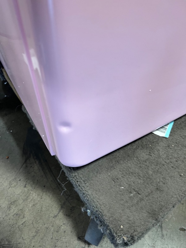 Photo 7 of FRIGIDAIRE EFR372-PINK 3.2 Cu Ft Pink Retro Compact Rounded Corner Premium Mini Fridge
MINOR DENTS