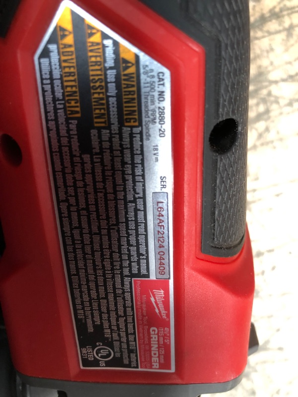 Photo 3 of Milwaukee M18 FUEL 18-Volt Lithium-Ion Brushless Cordless 4-1/2 in./5 in. Grinder w/Paddle Switch (Tool-Only)