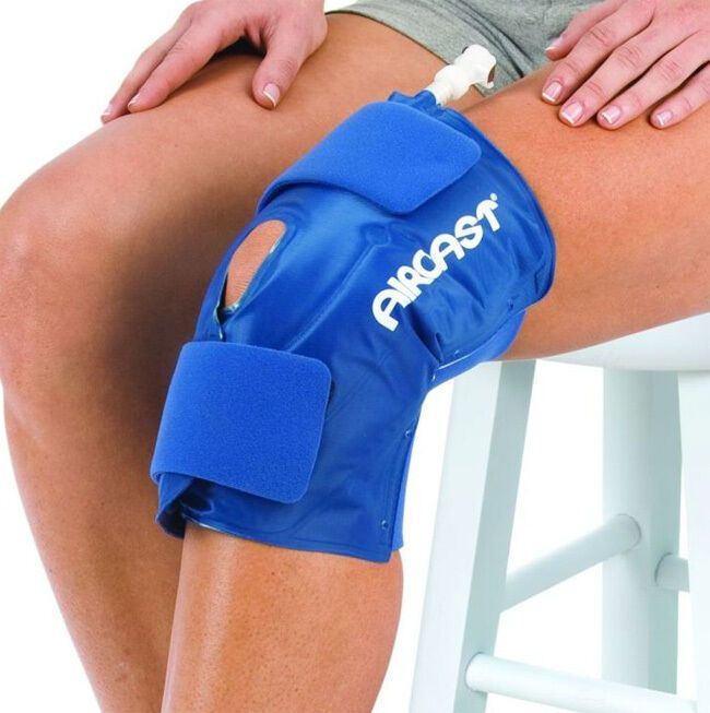 Photo 1 of Aircast Knee Cryo Cuff Wrap Cold Therapy Compression Ice Pack Cryotherapy