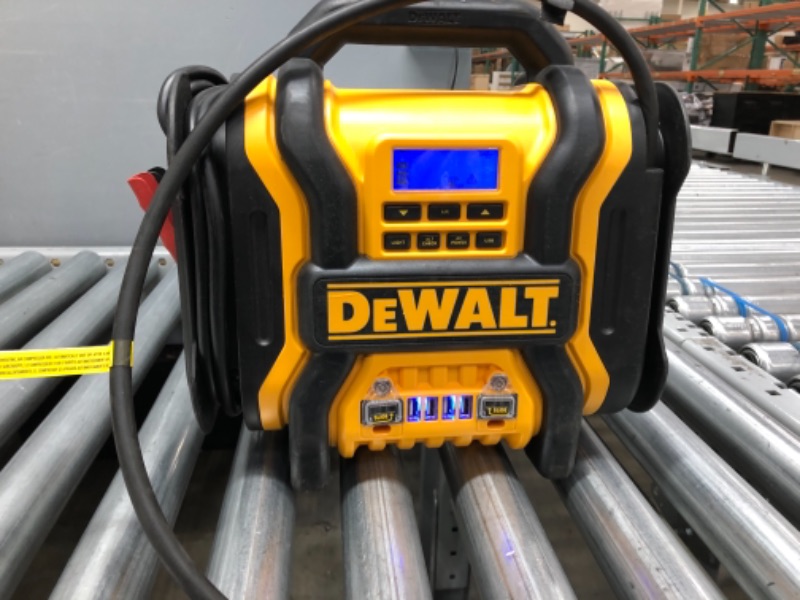 Photo 2 of **PARTS ONLY**
DEWALT DXAEPS14 1600 Peak Battery Amp 12V Automotive Jump Starter/Power Station with 500 Watt AC Power Inverter, 120 PSI Digital Compressor, and USB Power
