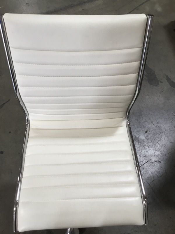 Photo 3 of NON REFUNDABLE  SOLD AS IS  CREME FAUX LEATHER OFFICE CHAIR 36H X 20W INCHES FAUX 
