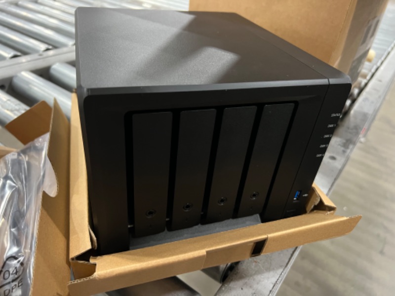 Photo 6 of Synology 4 bay NAS DiskStation DS418 (Diskless)
