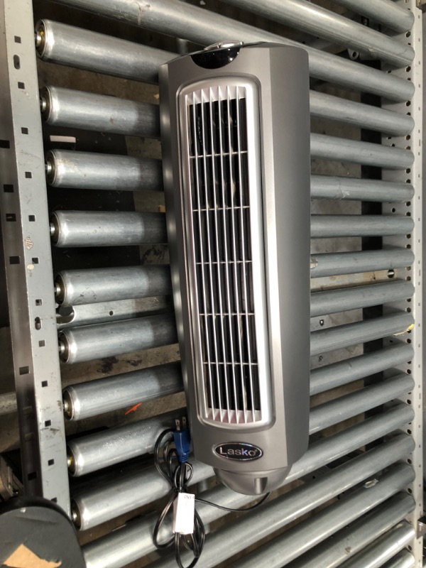 Photo 2 of   *NON FUNCTIONAL PARTS ONLY* 
Lasko 2535 52" Oscillating Pedestal Fan, 52 Inch, Silver Gray
