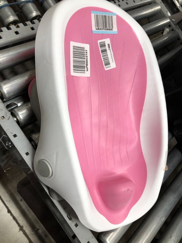 Photo 2 of Summer Clean Rinse Baby Bather (Pink) – Bath Support for Use on The Counter, in The Sink or in The Bathtub, Has 3 Reclining Positions and Soft, Quick-Dry Material – Use from Birth Until Sitting Up
