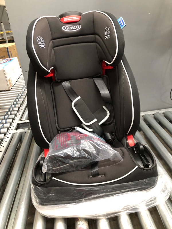 Photo 1 of Graco Atlas 65 2 in 1 Harness Booster Seat | Harness Booster and High Back Booster in One, Glacier , 19x22x25 Inch (Pack of 1)
