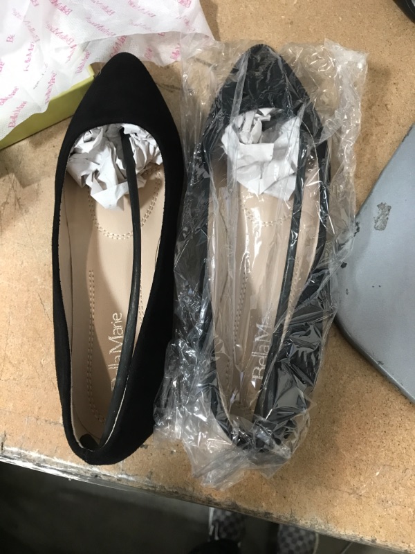 Photo 1 of Bella Marie Angie-53 Women's Classic Pointy Toe Ballet Slip On Suede
SIZE: 7
