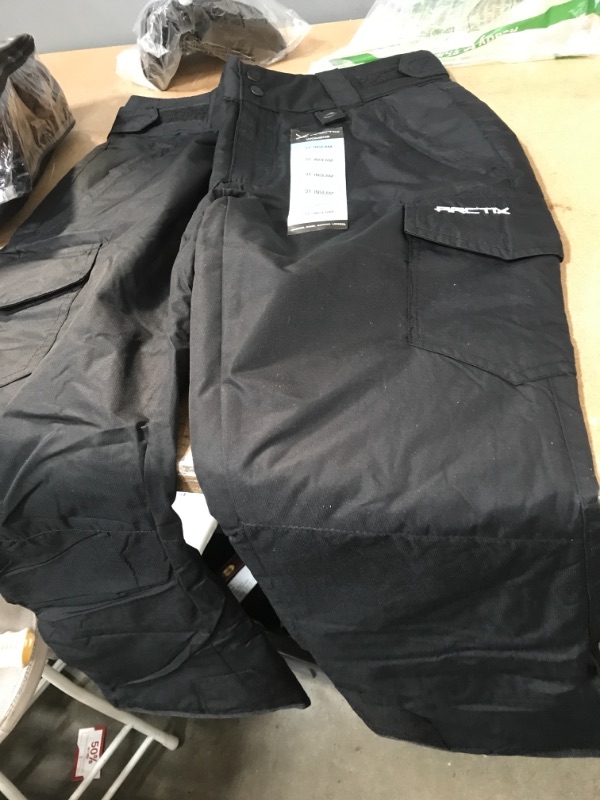 Photo 2 of Arctix womens Insulated Snow Pants
SIZE: S