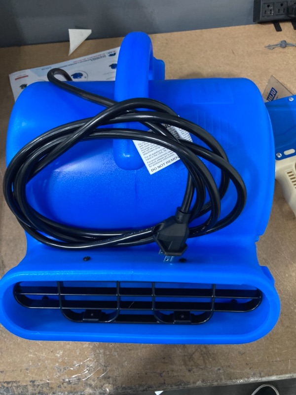 Photo 2 of B-AIR 13.5 in. H 3 Speed Air Mover - Case of: 1;
