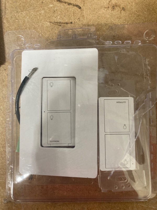 Photo 1 of Lutron - Caseta Smart Switch Kit with Remote 3-Way (2 Points of Control) - White
