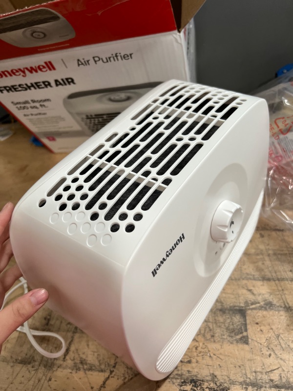 Photo 4 of Honeywell HEPA-Type Tabletop Air Purifier, White
