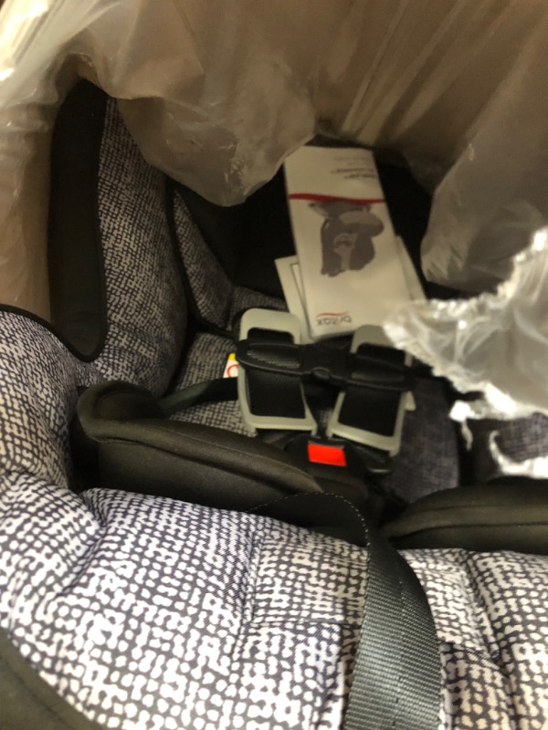 Photo 5 of 
Britax Emblem 3 Stage Convertible Car Seat, Dash