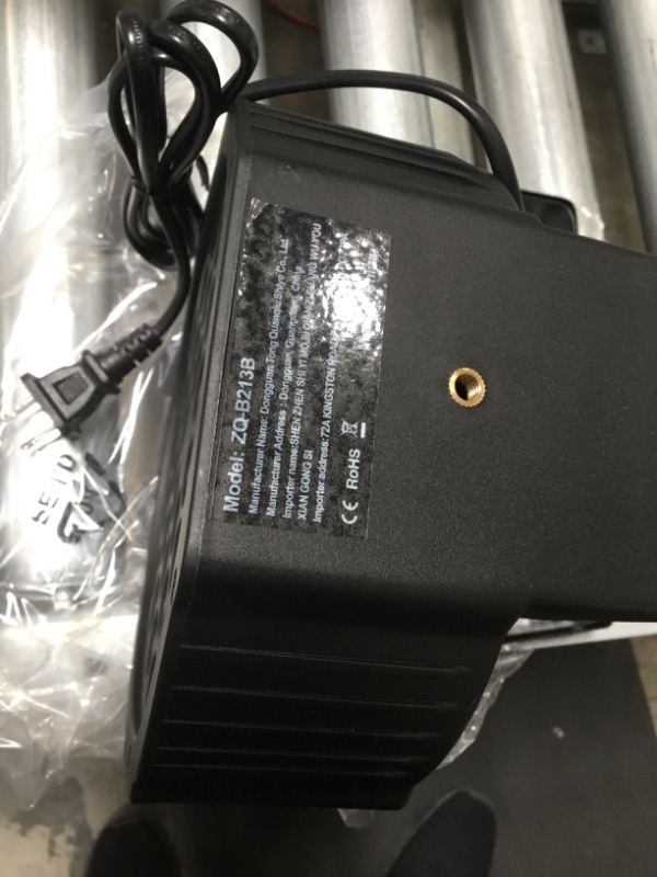 Photo 1 of Led Par light with remote control  **parts only does not power on***