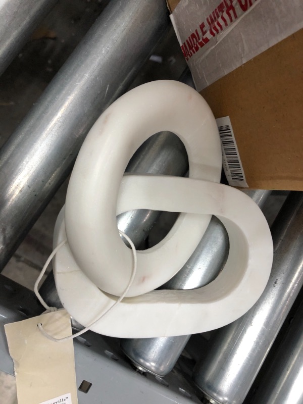 Photo 2 of *one link missing*
Bloomingville Marble Chain Décor, White Decor
