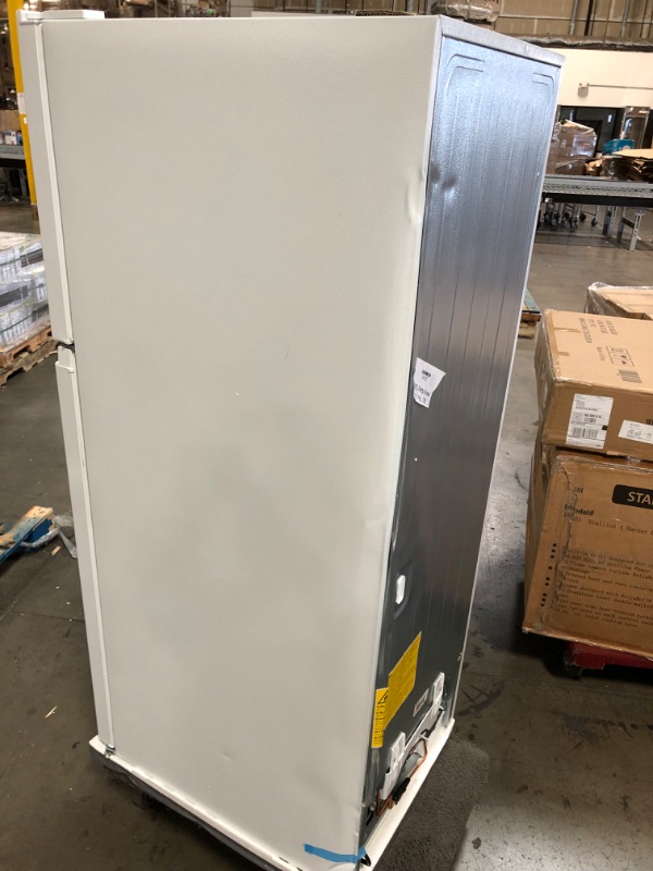 Photo 5 of Vissani 10.1 cu. ft. Top Freezer Refrigerator in White