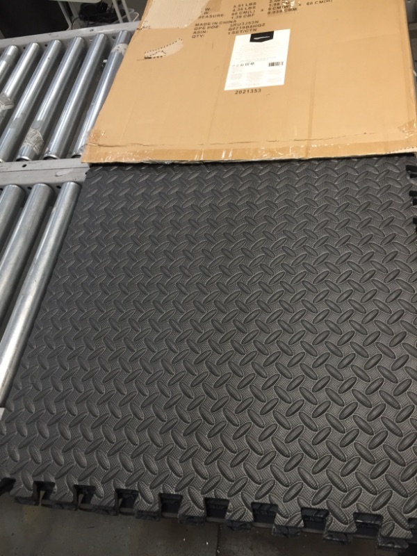 Photo 2 of 
Amazon Basics Foam Interlocking Exercise Gym Floor Mat Tiles - 6-Pack, 24 x 24 x .5 Inch Tiles (24 sqft)