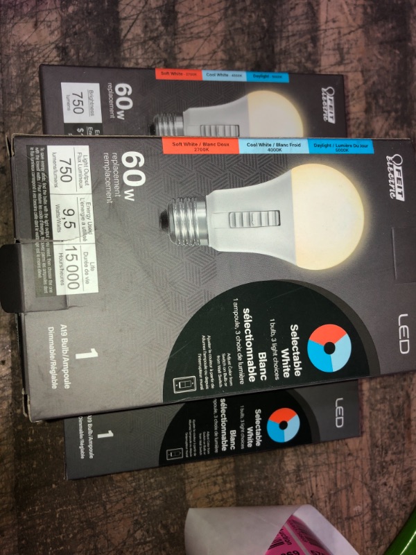 Photo 2 of 3 pack - Feit Electric
60-Watt Equivalent A19 IntelliBulb Color Choice LED Light Bulb Soft White/Cool White/Daylight