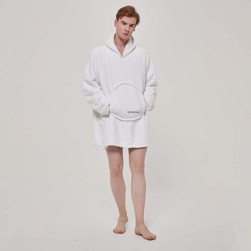 Photo 1 of Hoodie Blanket for Men White Adult Oversized Blankets Animal Sweatshirt Wearable Big Robes Gift SIZE XL
