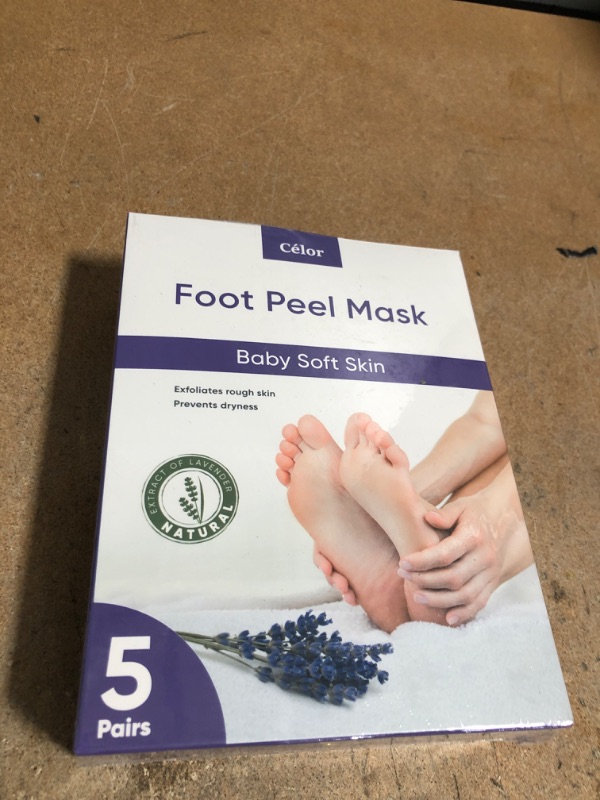 Photo 2 of ??Foot Peel Mask (5 Pairs) - Foot Mask for Baby soft skin - Remove Dead Skin | Foot Spa Foot Care for women Peel Mask with Lavender and Aloe Vera Gel for Men and Women Feet Peeling Mask Exfoliating
