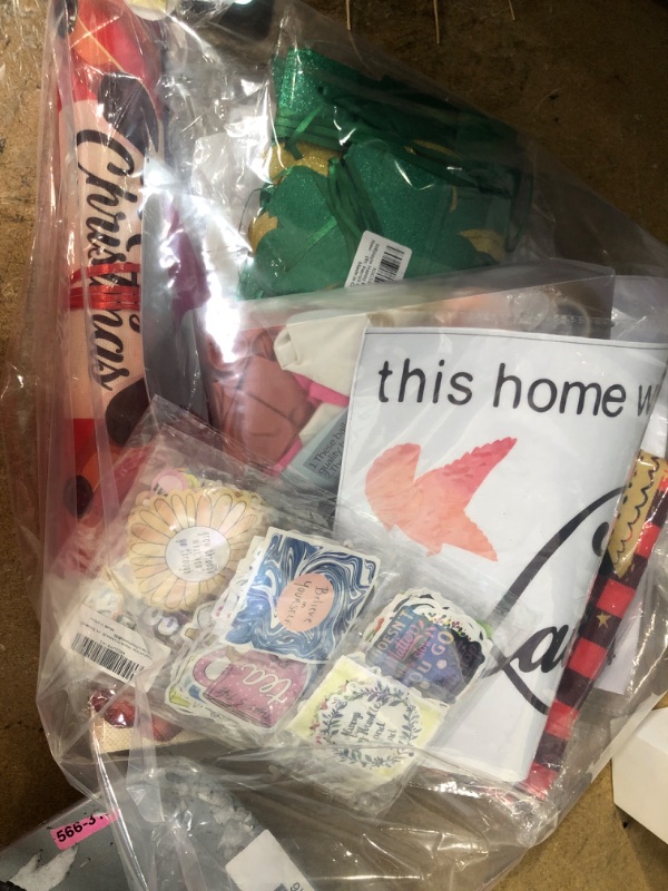 Photo 1 of **NON-REFUNDABLE** Assorted Home Goods bundle