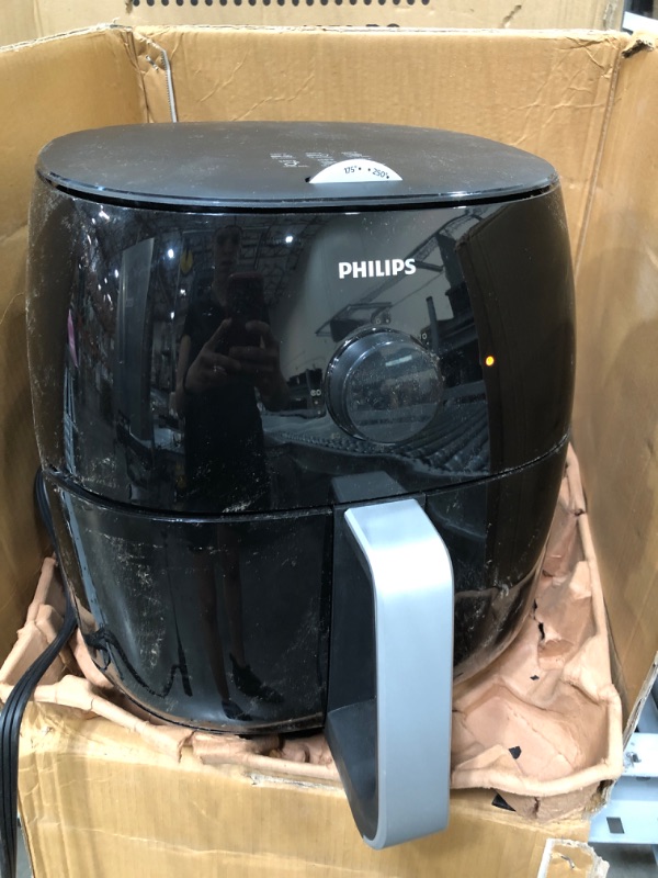 Photo 4 of Philips Premium Airfryer XXL with Fat Removal Technology, Black, HD9630/98
