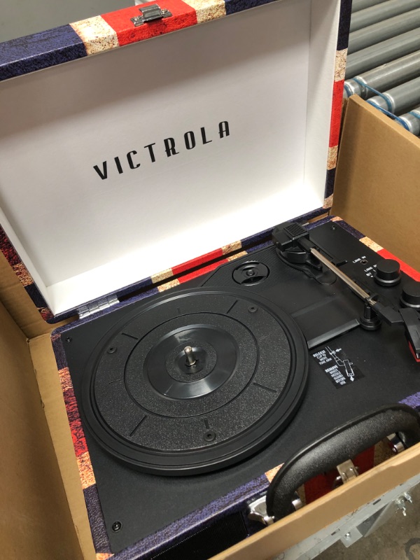 Photo 2 of ***PARTS ONLY*** Victrola Vintage Bluetooth Portable Suitcase Record Player with Built-in Speakers, 1SFA (VSC-550BT-UK)
