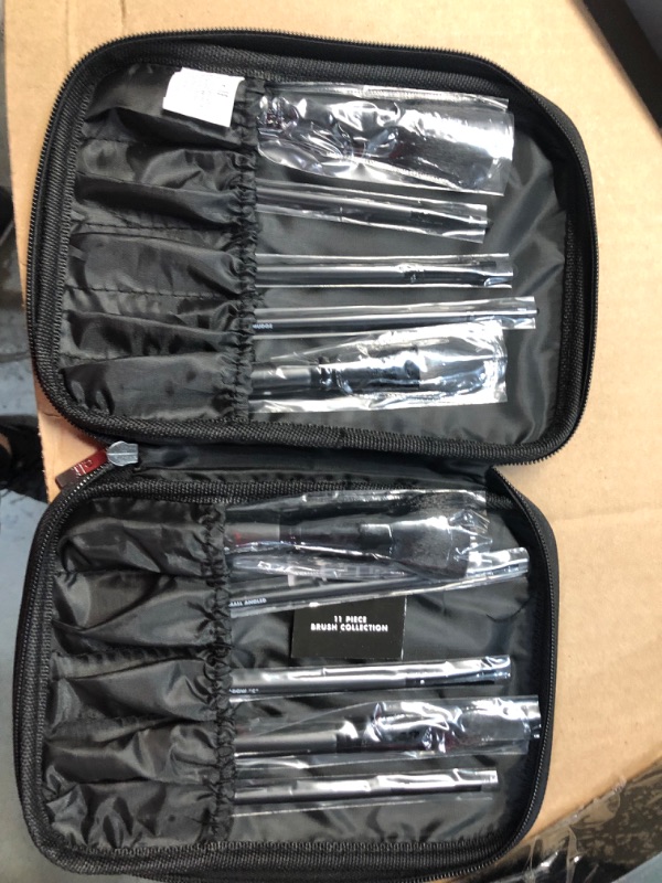 Photo 1 of **ONE BRUSH MISSING **
E.l.f. Cosmetics 11 Piece Brush Collection
