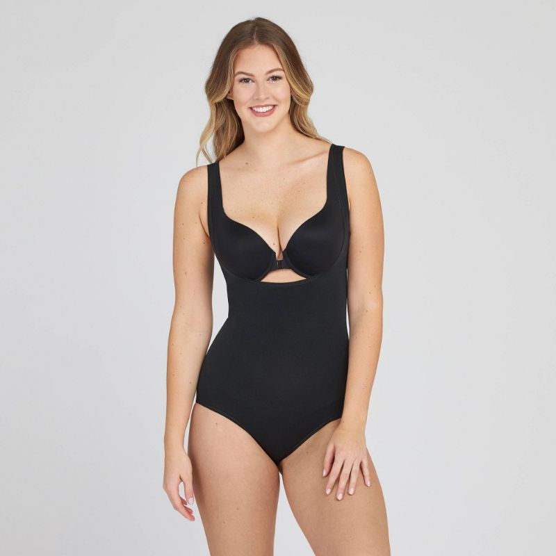 Photo 1 of Assets by Spanx Woen's Rearkable Results Open-Bust Brief Bodysuit -M
