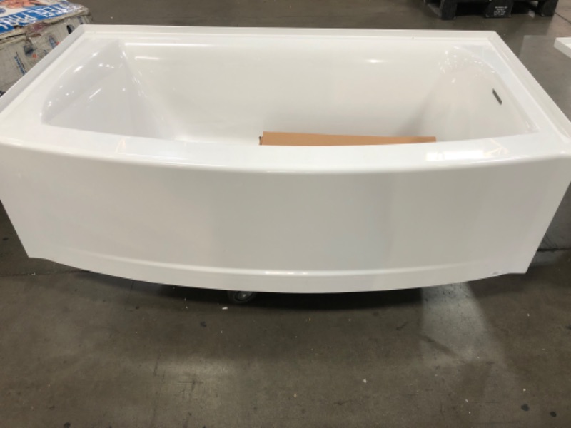 Photo 5 of American Standard Ovation Curve 60 in. Right Drain Rectangular Apron Front Bathtub in Arctic White