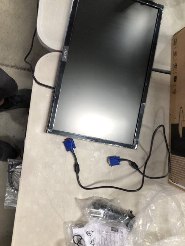 Photo 1 of Acer KA220HQ bi 22" (21.5” viewable) Full HD (1920 x 1080) TN Monitor (HDMI & VGA port),Black