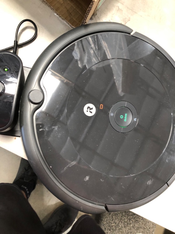 Photo 4 of iRobot Roomba 692 Robot Vacuum-Wi-Fi Connectivity, Personalized Cleaning Recommendations, Works with Alexa, Good for Pet Hair, Carpets, Hard Floors, Self-Charging, Charcoal Grey