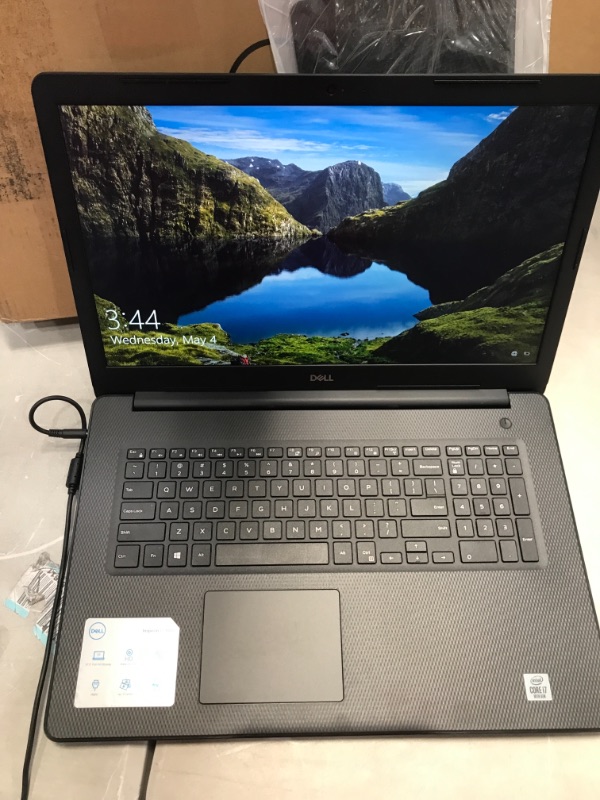 Photo 2 of Dell Inspiron 3793 17.3” Laptop FHD Intel Core i7-1065G7 - 512GB SSD - 8GB DDR4 - Integrated Intel Iris Plus Graphics