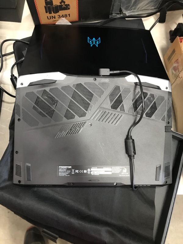 Photo 4 of Acer Predator Helios 300 PH315-54-760S Gaming Laptop | Intel i7-11800H | NVIDIA GeForce RTX 3060 Laptop GPU | 15.6" Full HD 144Hz 3ms IPS Display | 16GB DDR4 | 512GB SSD | Killer WiFi 6 | RGB Keyboard
