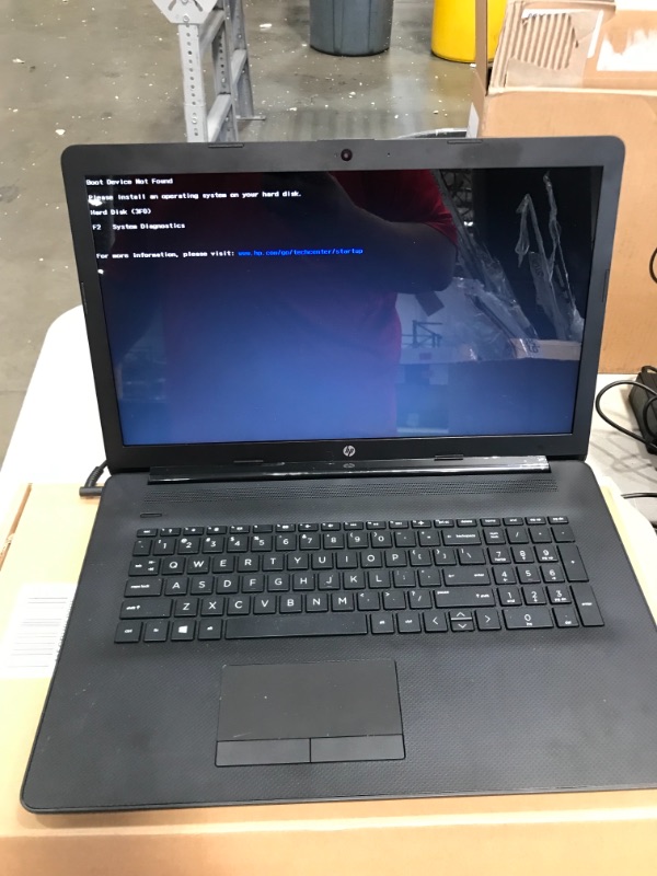 Photo 3 of HP (17-BY1053DX) 17.3 Laptop - Core i5-8265U - 8GB Memory - 256GB Solid State Drive - Windows 10 Home in S Mode - Jet Black/Maglia Pattern
