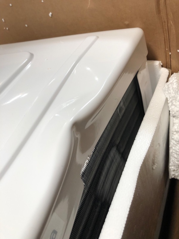 Photo 2 of (DENTED) Midea U Inverter Window Air Conditioner 12,000btu, U-Shaped AC with Open Window Flexibility, Robust Installation,Extreme Quiet, 35% Energy Saving, SMA