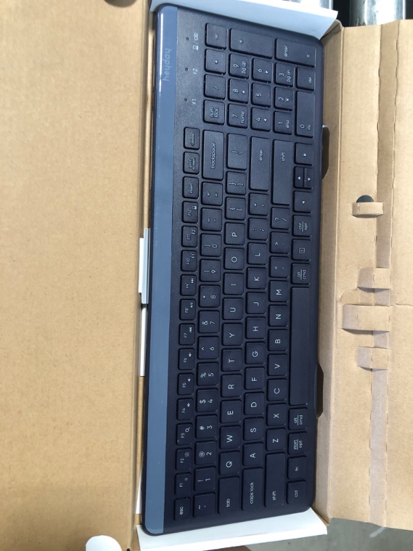 Photo 3 of heyday™ Bluetooth Keyboard

