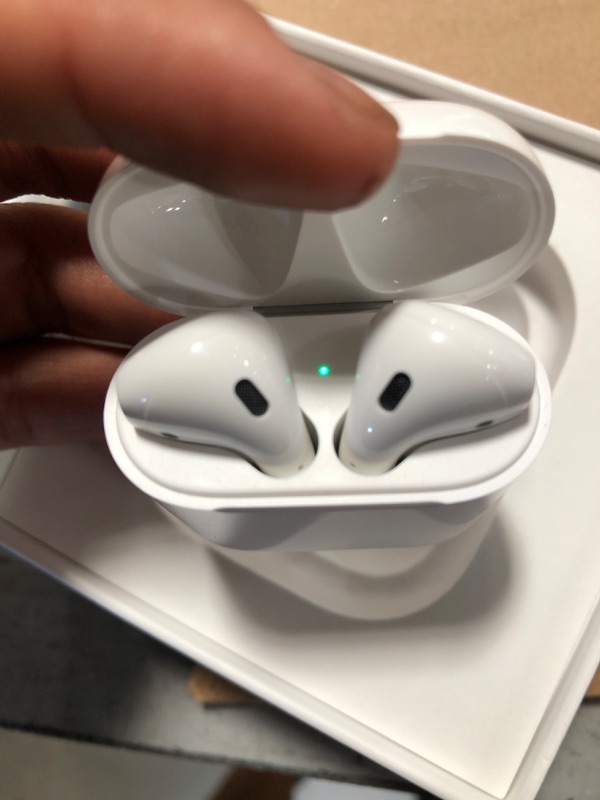 Photo 6 of Apple AirPods True Wireless Bluetooth Headphones (2nd Generation) with Charging Case

